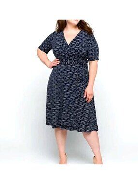 41 Hawthorn Navy Geometric Wrap-Style Midi Dress